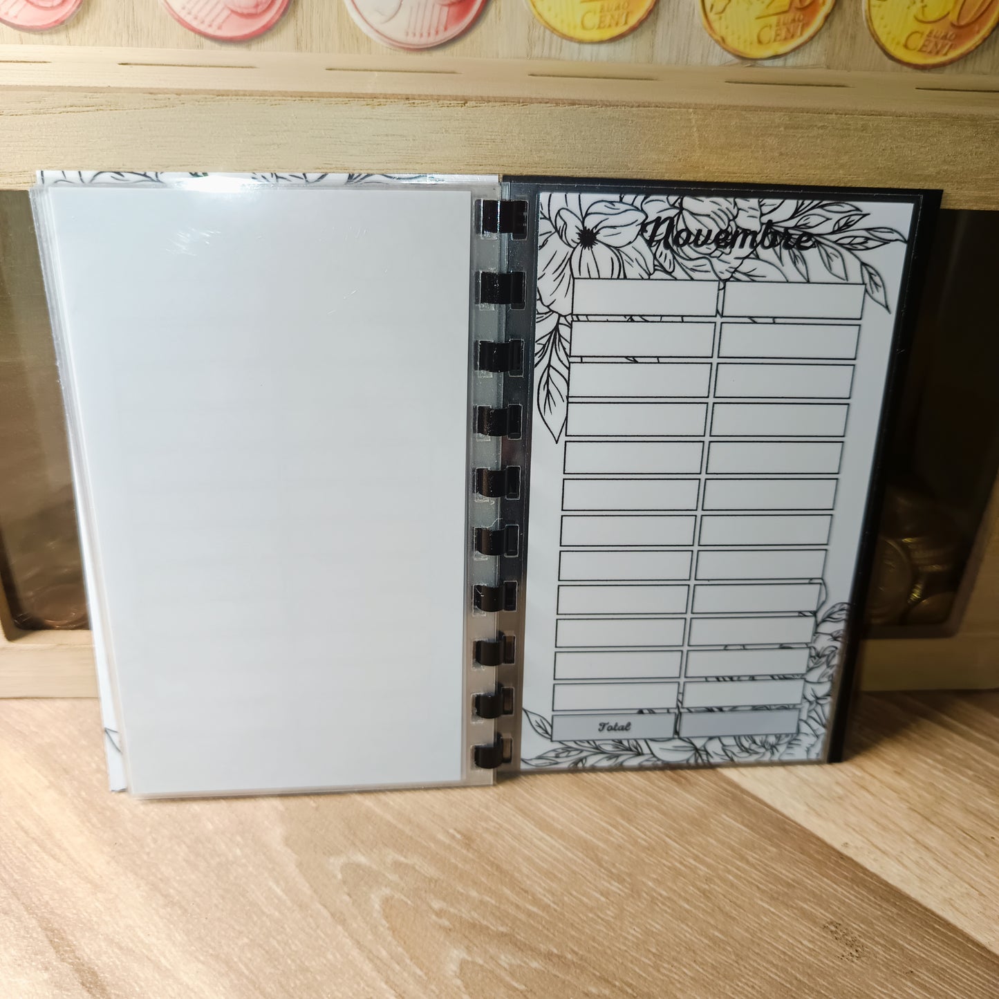 Mes Economies Feuilles Noir