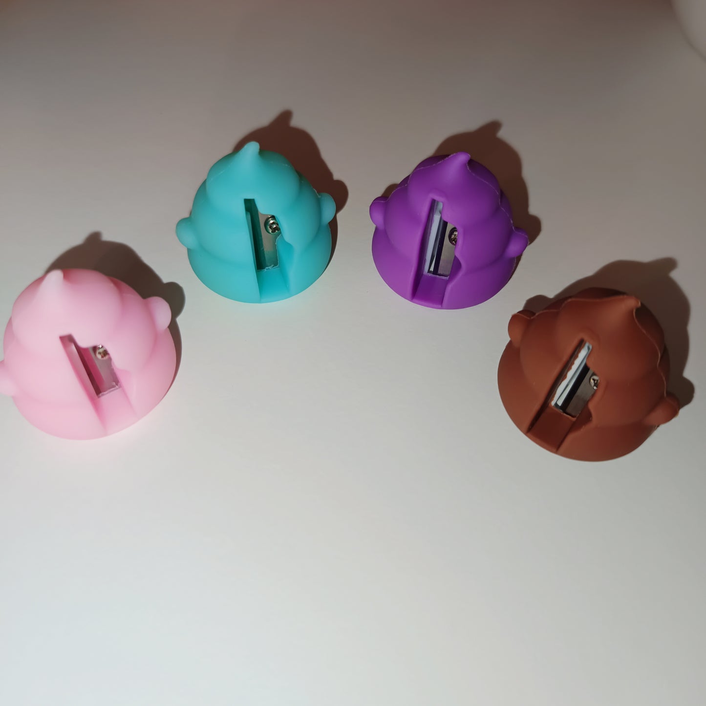 Taille Crayons Crotte